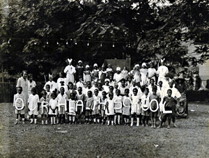 Class picture at playground, 1925